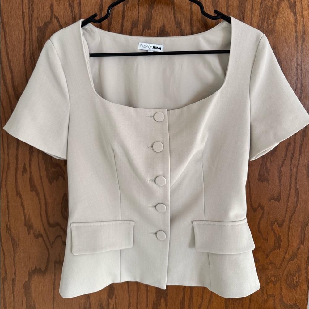 Fashion Nova Beige Button-Up Blouse